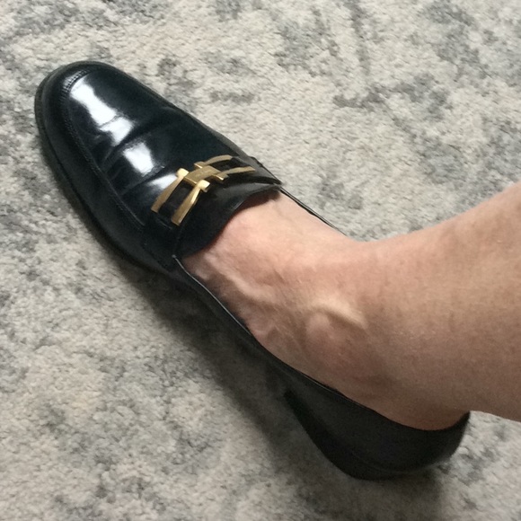 Salvatore Ferragamo Classic Loafers - Picture 7 of 8